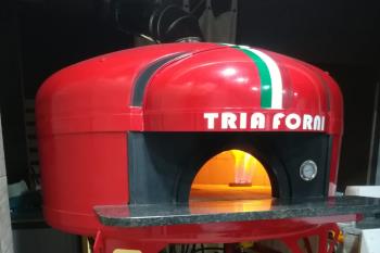 La Ferrari dei forni a gas, prodotti in Piemonte con materiali della La Refrattaria  